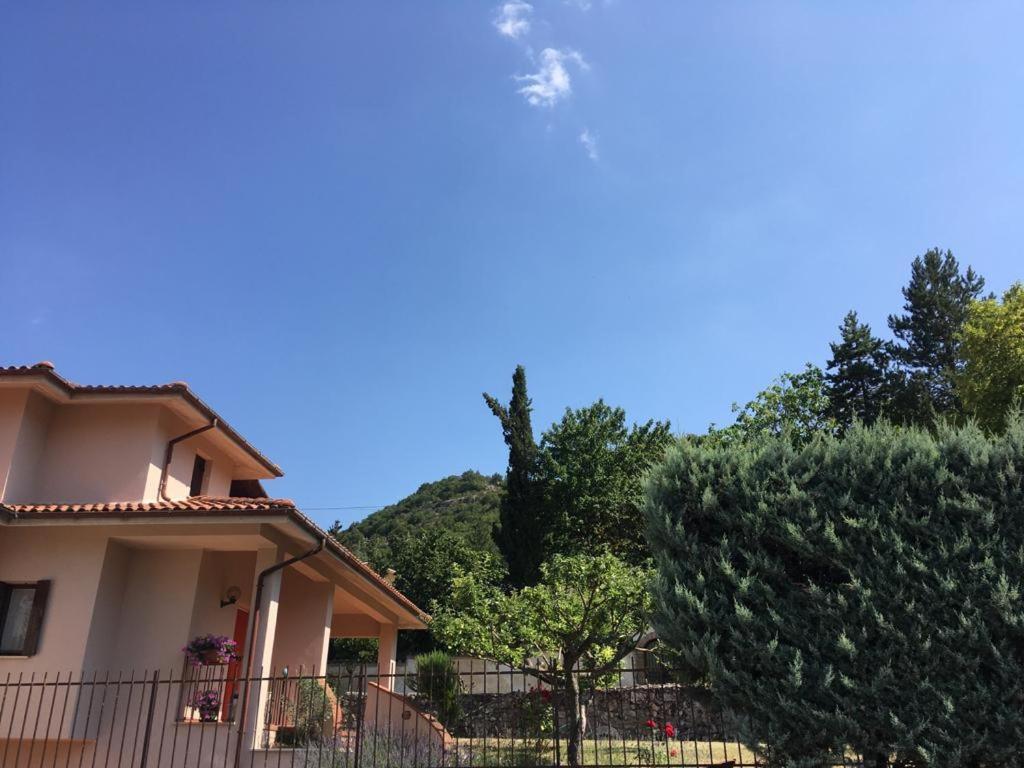 Villa Rosa Caporciano Luaran gambar